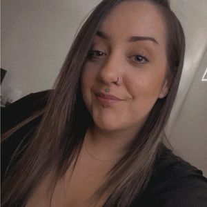 Meet your Posher, Adele